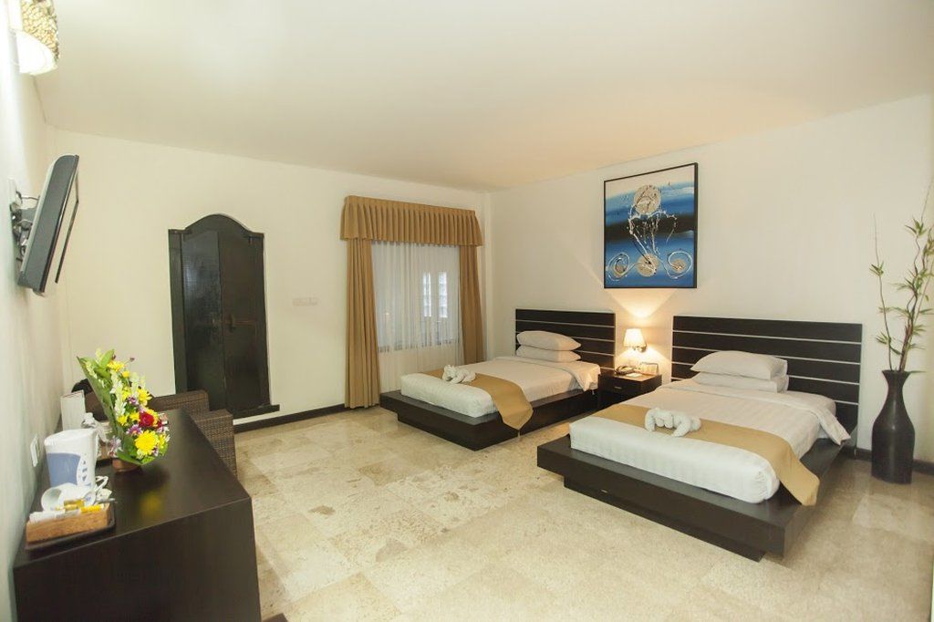 Hotel Satriya 3*