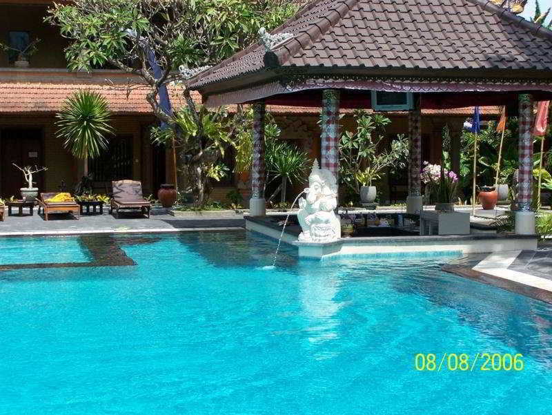 Satriya 3* Kuta (Bali)